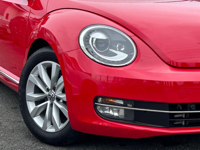 ザ・ビートル デザインレザーパッケージ　Ｇｏｏ鑑定車　保証付　ワンオーナー　禁煙車　ベージュ内装　ヒーター付皮シート　ナビ　ＴＶ　バックカメラ　Ｂｌｕｅｔｏｏｔｈ　ＥＴＣ　クリアランスソナー　ドラレコ前後　オートライト　クルコン（51枚目）