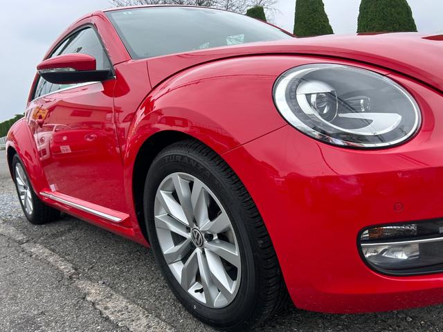 ザ・ビートル デザインレザーパッケージ　Ｇｏｏ鑑定車　保証付　ワンオーナー　禁煙車　ベージュ内装　ヒーター付皮シート　ナビ　ＴＶ　バックカメラ　Ｂｌｕｅｔｏｏｔｈ　ＥＴＣ　クリアランスソナー　ドラレコ前後　オートライト　クルコン（60枚目）