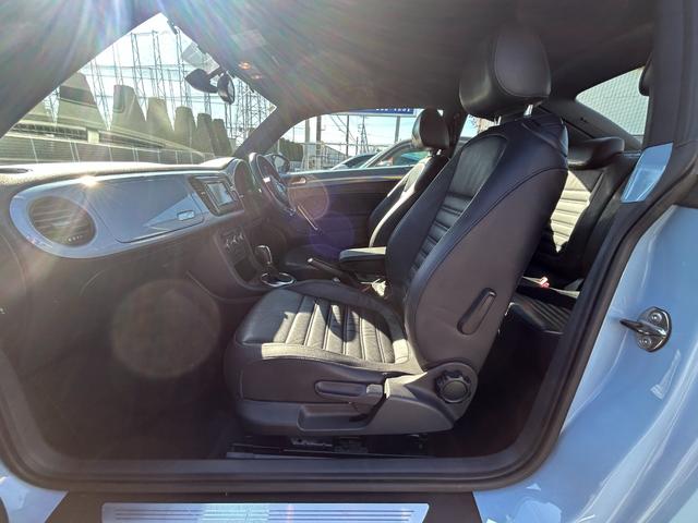 ザ・ビートル デザインレザーパッケージ Goo鑑定車 保証付 ナビ TV Bluetooth バックカメラ ETC クルーズコントロール 走行距離6646Km時にディーラーにてメーター交換実施記録簿有 ディーラー整備記録簿有(9枚目)