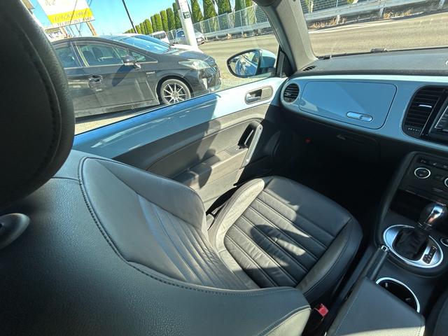 ザ・ビートル デザインレザーパッケージ Goo鑑定車 保証付 ナビ TV Bluetooth バックカメラ ETC クルーズコントロール 走行距離6646Km時にディーラーにてメーター交換実施記録簿有 ディーラー整備記録簿有(14枚目)