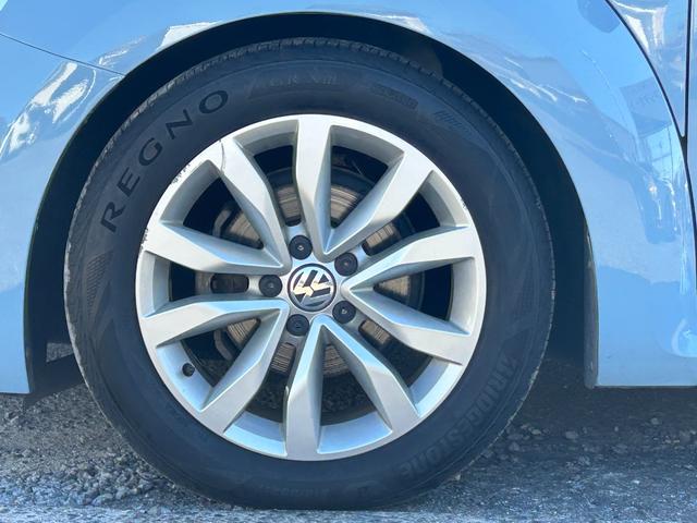 ザ・ビートル デザインレザーパッケージ Goo鑑定車 保証付 ナビ TV Bluetooth バックカメラ ETC クルーズコントロール 走行距離6646Km時にディーラーにてメーター交換実施記録簿有 ディーラー整備記録簿有(62枚目)