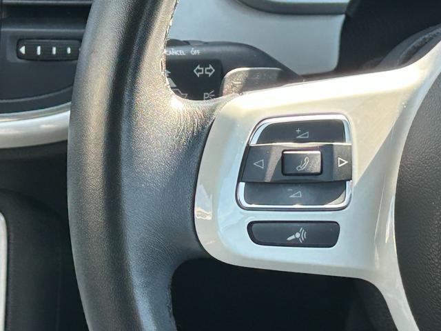 Ｇｏｏ鑑定車　保証付　ヒーター付皮シート　ナビ　ＴＶ　Ｂｌｕｅｔｏｏｔｈ　バックカメラ　クリアランスソナー　オートクルーズ　キーレス２個　ＨＩＤオートライト　ＥＴＣ