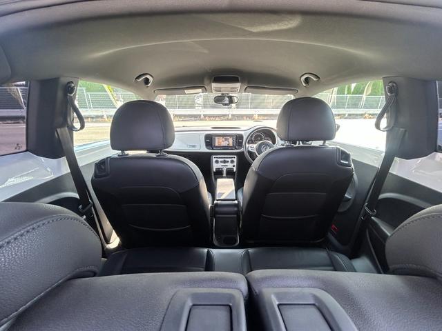 Ｇｏｏ鑑定車　保証付　ヒーター付皮シート　ナビ　ＴＶ　Ｂｌｕｅｔｏｏｔｈ　バックカメラ　クリアランスソナー　オートクルーズ　キーレス２個　ＨＩＤオートライト　ＥＴＣ