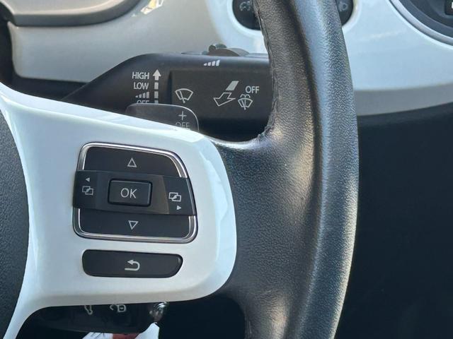 Ｇｏｏ鑑定車　保証付　ヒーター付皮シート　ナビ　ＴＶ　Ｂｌｕｅｔｏｏｔｈ　バックカメラ　クリアランスソナー　オートクルーズ　キーレス２個　ＨＩＤオートライト　ＥＴＣ