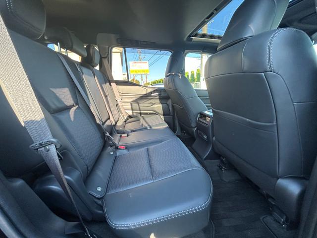 ランドクルーザー２５０ ＶＸ　Ｇｏｏ鑑定車　ワンオーナー　禁煙車　メーカー保証継承　ディーゼルターボ　トヨタセーフティセンス　ナビ　ＴＶ　Ｂｌｕｅｔｏｏｔｈ　全方面カメラ　ＥＴＣ２．０　サンルーフ　デジタルインナーミラー（26枚目）