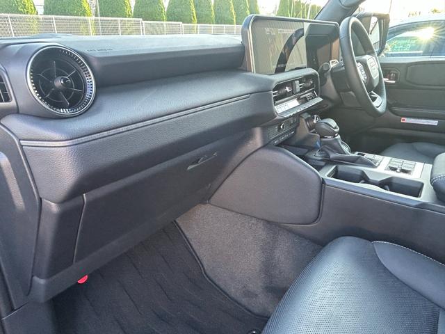 ランドクルーザー２５０ ＶＸ　Ｇｏｏ鑑定車　ワンオーナー　禁煙車　メーカー保証継承　ディーゼルターボ　トヨタセーフティセンス　ナビ　ＴＶ　Ｂｌｕｅｔｏｏｔｈ　全方面カメラ　ＥＴＣ２．０　サンルーフ　デジタルインナーミラー（41枚目）