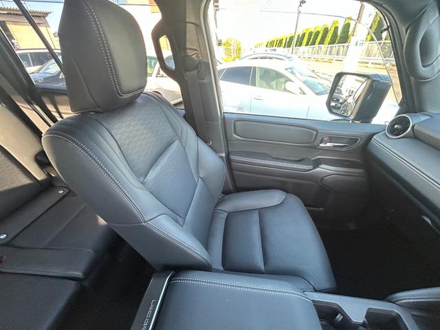 ランドクルーザー２５０ ＶＸ　Ｇｏｏ鑑定車　ワンオーナー　禁煙車　メーカー保証継承　ディーゼルターボ　トヨタセーフティセンス　ナビ　ＴＶ　Ｂｌｕｅｔｏｏｔｈ　全方面カメラ　ＥＴＣ２．０　サンルーフ　デジタルインナーミラー（43枚目）