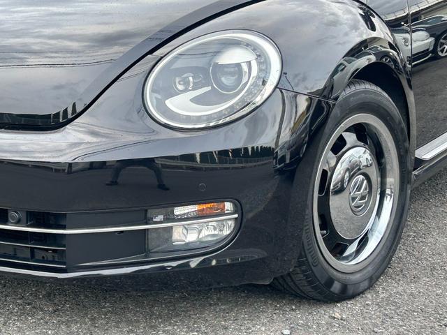 ザ・ビートル ビター　Ｇｏｏ鑑定車　保証付　２５０台限定車ビター　オートＨＩＤライト　クリアランスソナー　限定ホイール　プッシュスタートスイッチ　スマートキー２個　ナビ　ＴＶ　Ｂｌｕｅｔｏｏｔｈ　バックカメラ　ＥＴＣ（16枚目）