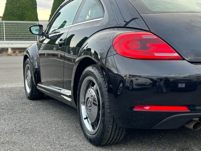 ザ・ビートル ビター　Ｇｏｏ鑑定車　保証付　２５０台限定車ビター　オートＨＩＤライト　クリアランスソナー　限定ホイール　プッシュスタートスイッチ　スマートキー２個　ナビ　ＴＶ　Ｂｌｕｅｔｏｏｔｈ　バックカメラ　ＥＴＣ（26枚目）