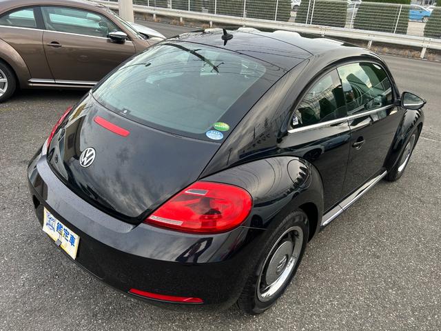 ザ・ビートル ビター　Ｇｏｏ鑑定車　保証付　２５０台限定車ビター　オートＨＩＤライト　クリアランスソナー　限定ホイール　プッシュスタートスイッチ　スマートキー２個　ナビ　ＴＶ　Ｂｌｕｅｔｏｏｔｈ　バックカメラ　ＥＴＣ（27枚目）