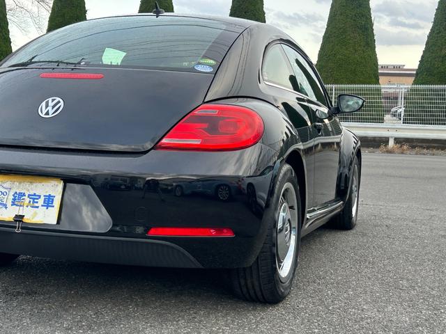 ザ・ビートル ビター　Ｇｏｏ鑑定車　保証付　２５０台限定車ビター　オートＨＩＤライト　クリアランスソナー　限定ホイール　プッシュスタートスイッチ　スマートキー２個　ナビ　ＴＶ　Ｂｌｕｅｔｏｏｔｈ　バックカメラ　ＥＴＣ（33枚目）