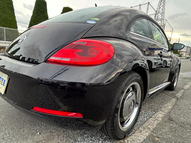 ザ・ビートル ビター　Ｇｏｏ鑑定車　保証付　２５０台限定車ビター　オートＨＩＤライト　クリアランスソナー　限定ホイール　プッシュスタートスイッチ　スマートキー２個　ナビ　ＴＶ　Ｂｌｕｅｔｏｏｔｈ　バックカメラ　ＥＴＣ（61枚目）