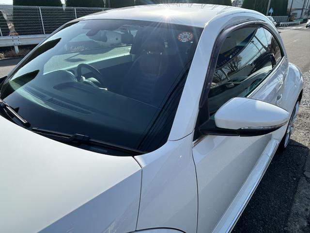 ザ・ビートル デザインレザーパッケージ Goo鑑定車 保証付 ヒーター付皮シート ナビ TV Bluetooth バックカメラ ETC キーレス2個 オートクルーズ RAYS19インチホイール ドラレコ前後 リアスポイラー(54枚目)