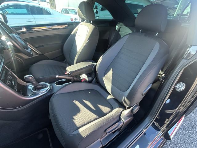 ザ・ビートル Ｒライン　Ｇｏｏ鑑定車　保証付　Ｒライン　純正ナビ　ＴＶ　Ｂｌｕｅｔｏｏｔｈ　ＥＴＣ　バックカメラ　ドラレコ　３連メーター　クルコン　クリアランスソナー　オートライト　ステアリングスイッチ　スマートキー（10枚目）