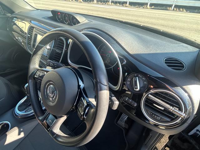 ザ・ビートル Ｒライン　Ｇｏｏ鑑定車　保証付　Ｒライン　純正ナビ　ＴＶ　Ｂｌｕｅｔｏｏｔｈ　ＥＴＣ　バックカメラ　ドラレコ　３連メーター　クルコン　クリアランスソナー　オートライト　ステアリングスイッチ　スマートキー（49枚目）