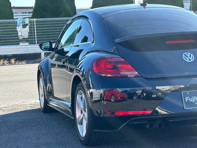 ザ・ビートル Ｒライン　Ｇｏｏ鑑定車　保証付　Ｒライン　純正ナビ　ＴＶ　Ｂｌｕｅｔｏｏｔｈ　ＥＴＣ　バックカメラ　ドラレコ　３連メーター　クルコン　クリアランスソナー　オートライト　ステアリングスイッチ　スマートキー（59枚目）