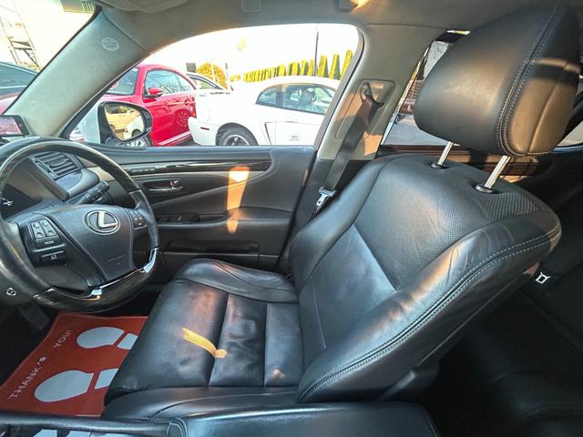 ＬＳ ＬＳ６００ｈ　バージョンＬ　ＧＯＯ鑑定車　保証１年付　サンルーフ　モデリスタスポイラー　ＯＰ１９インチホイール　ドラレコ　レーダー探知機　電動トランク　ステアリングヒーター　冷温風皮シート　ＴＶキット　スマートキー２個（32枚目）