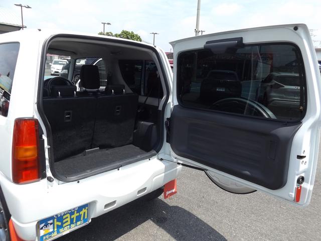 ランドベンチャー メモリーナビ フルセグTV 純正フロアマット ドアバイザー シートヒーター パートタイム4WD 革巻ステアリング ステアリングスイッチ 専用シート(20枚目)