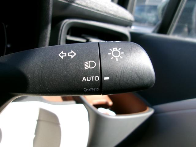 シエンタ ハイブリッドＺ　雹災車　ナビ　ＴＶ　マルチビューカメラ　両席シートヒーター　ＢＬｕｅｔｏｏｔｈ接続　ＬＥＤヘッドライト　スマートキー　トヨタセーフティセンス　アダクティブクルーズ　ＥＴＣ２．０（15枚目）
