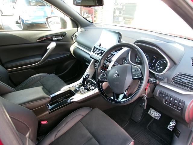 エクリプスクロスPHEV P ワンオーナー 8型フルセグSDナビ パノラミックビューモニター Bluetooth スタイリングパッケージ 2.0ETC パワーシート アダプティブクルーズコントロール コーナーセンサー ドラレコ前後(12枚目)