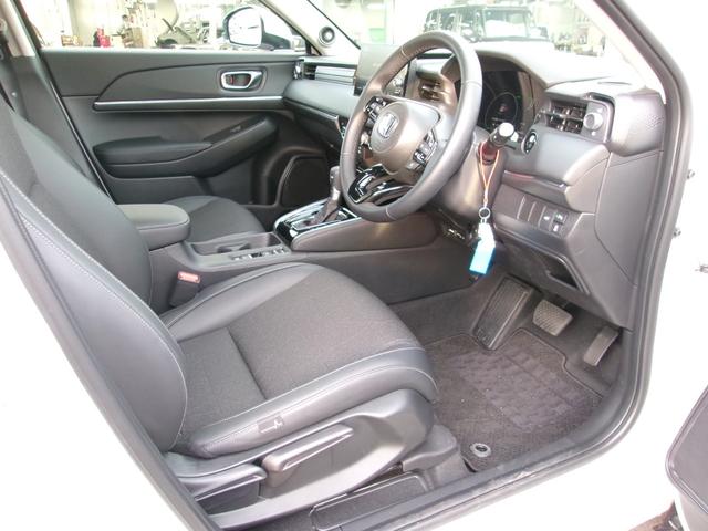 ヴェゼル e:HEV Z ナビ TV マルチビューカメラ BLuetooth接続 ステアリングヒーター 両席シートヒーター ハーフレザーシート LED CMBS アダクティブクルーズ ETC2.0 パワーバックドア(10枚目)