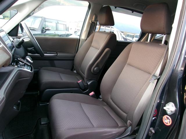 フリード＋ハイブリッド ハイブリッドＧ・ホンダセンシング　９インｔナビ　ＴＶ　ＤＶＤ再生　バックカメラ　ＢＬｕｅｔｏｏｔｈ接続　両席シートヒーター　スマートキー　ＣＭＢＳ　ＥＴＣ　両側電動スライドドア（29枚目）