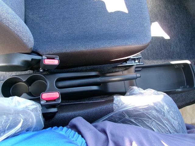 アルト L 届出済未使用者 スズキコネクト付バックカメラ ケンウッド7インチナビ ステアリングスイッチ DSBS2 オートハイビーム コナーセンサー(21枚目)