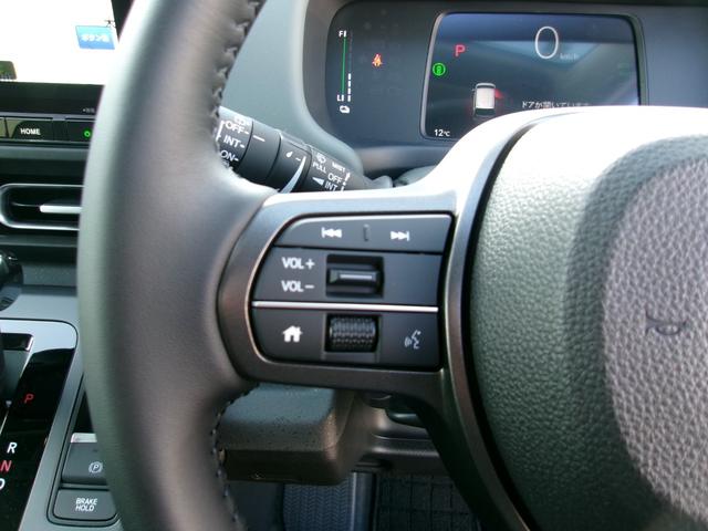 フリード e:HEVクロスター 11.4インチホンダコネクトナビ ホンダセンシング LEDヘッドライト プッシュスタート 運転席助手席シートヒーター アダプティブクルーズコントロール★(13枚目)