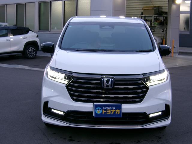 オデッセイハイブリッド e:HEVアブソルート・EXブラックエディション 11.4インチホンダkポネクトナビ フルセグ マルチビューカメラ ホンダセンシング 両側パワスライドドア パワーバックドア LEDオートライト パーキングソナー ヒーター付黒革パワーシート(2枚目)