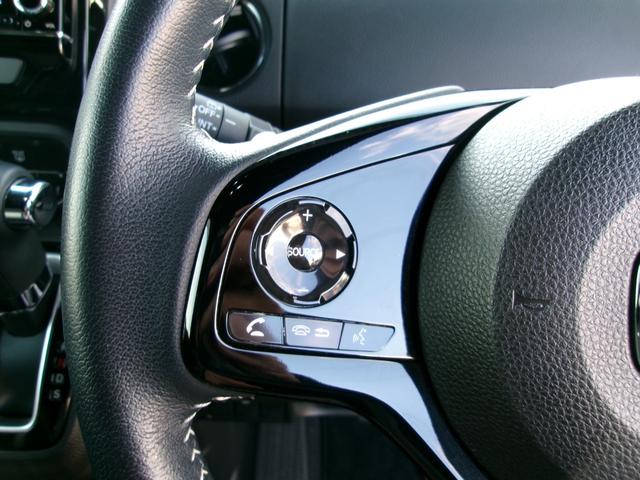 N-BOXカスタム Lターボ 雹害車 ワンオーナー 8インチプレミアムインターナビ フルセグTV バックカメラ 両側パワースライドドア ホンダセンシング LEDオートライト パーキングソナー シートヒーター付きコンビシート(17枚目)