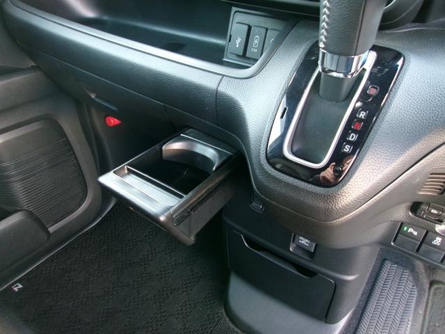 N-BOXカスタム Lターボ 雹害車 ワンオーナー 8インチプレミアムインターナビ フルセグTV バックカメラ 両側パワースライドドア ホンダセンシング LEDオートライト パーキングソナー シートヒーター付きコンビシート(22枚目)