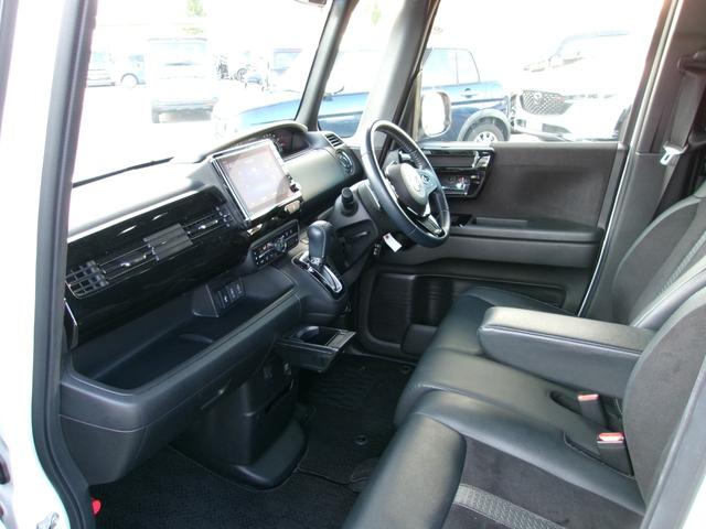 N-BOXカスタム Lターボ 雹害車 ワンオーナー 8インチプレミアムインターナビ フルセグTV バックカメラ 両側パワースライドドア ホンダセンシング LEDオートライト パーキングソナー シートヒーター付きコンビシート(28枚目)