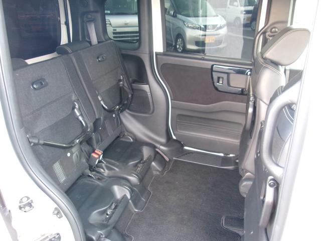 N-BOXカスタム Lターボ 雹害車 ワンオーナー 8インチプレミアムインターナビ フルセグTV バックカメラ 両側パワースライドドア ホンダセンシング LEDオートライト パーキングソナー シートヒーター付きコンビシート(41枚目)
