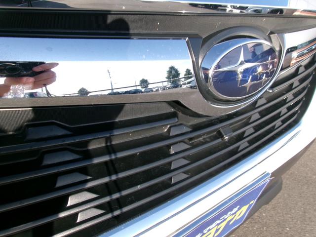 フォレスター ツーリング　アイサイト　ハーフレザーシート　ドライブレコーダー前後　両側パワーシート　フォグランプ　８インチナビ　フルセグテレビ　両席シートヒーター　ＥＴＣ　ワンオーナー　純正１７インチアルミホイール　ＬＥＤ（15枚目）