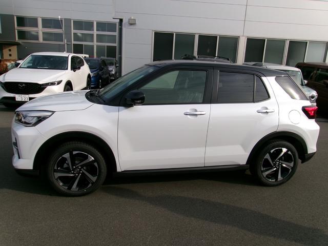 ライズ Ｚ　ＢＳＭ　ＲＣＴＡ　ディスプレイオーディオパッケージ　パノラミックビューモニター　ビルトインＥＴＣ２．０　ＬＥＤヘッドライト　フォグランプ　フロアマット　ステアリングスイッチ　トヨタセーフティセンス（8枚目）