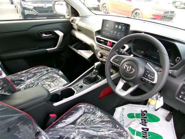 ライズ Ｚ　ＢＳＭ　ＲＣＴＡ　ディスプレイオーディオパッケージ　パノラミックビューモニター　ビルトインＥＴＣ２．０　ＬＥＤヘッドライト　フォグランプ　フロアマット　ステアリングスイッチ　トヨタセーフティセンス（9枚目）