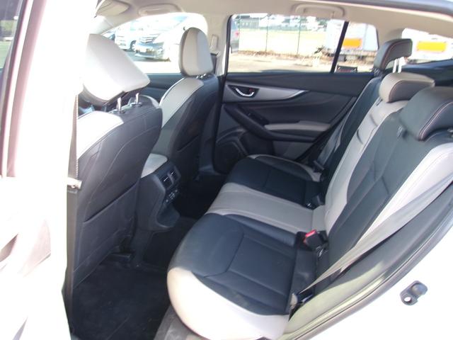 レヴォーグ レイバック リミテッドEX メーカーナビ 全方位カメラ レザーシート シートヒーター パワーシート パワーバックドア LEDオートライト アイサイト パドルシフト(9枚目)