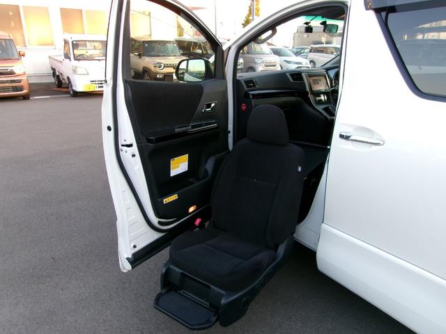 ヴェルファイア ２．４Ｚ　ウェルキャブ　ワンオーナー　ＴＲＤフロントリップ、リアアンダースポイラー　純正８型フルセグＳＤナビ　バックカメラ　Ｂｌｕｅｔｏｏｔｈ　フォグランプ　ビルトンＥＴＣ　コーナーセンサー　リアコーナーセンサー　ＨＩＤ（12枚目）