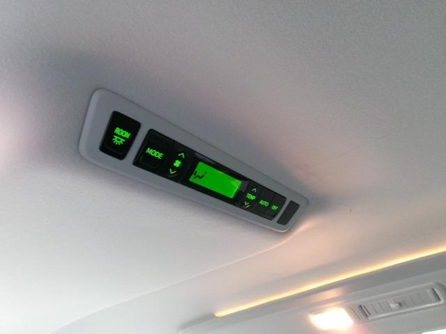 ヴェルファイア ２．４Ｚ　ウェルキャブ　ワンオーナー　ＴＲＤフロントリップ、リアアンダースポイラー　純正８型フルセグＳＤナビ　バックカメラ　Ｂｌｕｅｔｏｏｔｈ　フォグランプ　ビルトンＥＴＣ　コーナーセンサー　リアコーナーセンサー　ＨＩＤ（33枚目）