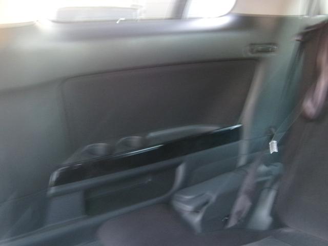 ヴェルファイア ２．４Ｚ　ウェルキャブ　ワンオーナー　ＴＲＤフロントリップ、リアアンダースポイラー　純正８型フルセグＳＤナビ　バックカメラ　Ｂｌｕｅｔｏｏｔｈ　フォグランプ　ビルトンＥＴＣ　コーナーセンサー　リアコーナーセンサー　ＨＩＤ（39枚目）