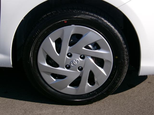 カローラフィールダー ハイブリッド　ＥＸ　ＬＥＤオートライト　フルセグＳＤナビ　Ｂｌｕｅｔｏｏｔｈ　バックカメラ　プッシュスタート　トヨタセーフティセンス　コーナーソナー　アイドリングストップ（10枚目）