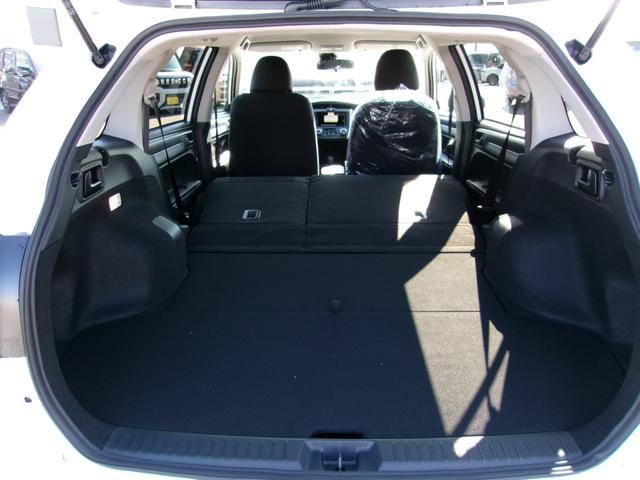 カローラフィールダー ハイブリッド　ＥＸ　ＬＥＤオートライト　フルセグＳＤナビ　Ｂｌｕｅｔｏｏｔｈ　バックカメラ　プッシュスタート　トヨタセーフティセンス　コーナーソナー　アイドリングストップ（30枚目）