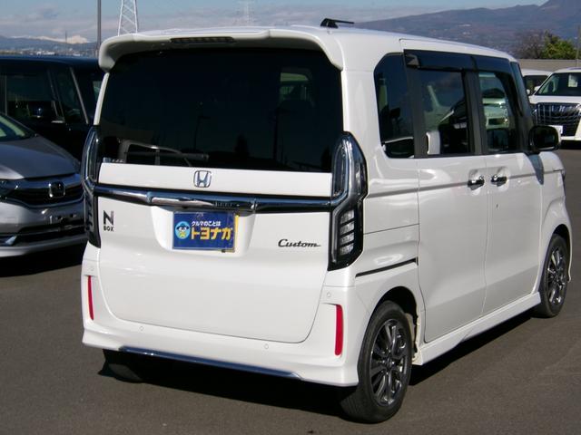 Ｎ－ＢＯＸカスタム Ｌ　雹害車　ワンオーナー　純正インターナビ　フルセグＴＶ　バックカメラ　ナビ連動前後ドラレコ　ホンダセンシング　パワースライドドア　ＬＥＤオートライト　パーキングソナー　シートヒーター（4枚目）