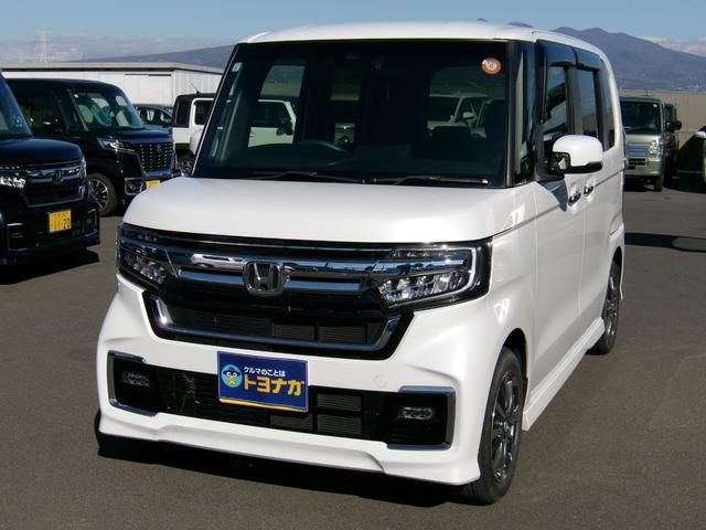 Ｎ－ＢＯＸカスタム Ｌ　雹害車　ワンオーナー　純正インターナビ　フルセグＴＶ　バックカメラ　ナビ連動前後ドラレコ　ホンダセンシング　パワースライドドア　ＬＥＤオートライト　パーキングソナー　シートヒーター（7枚目）
