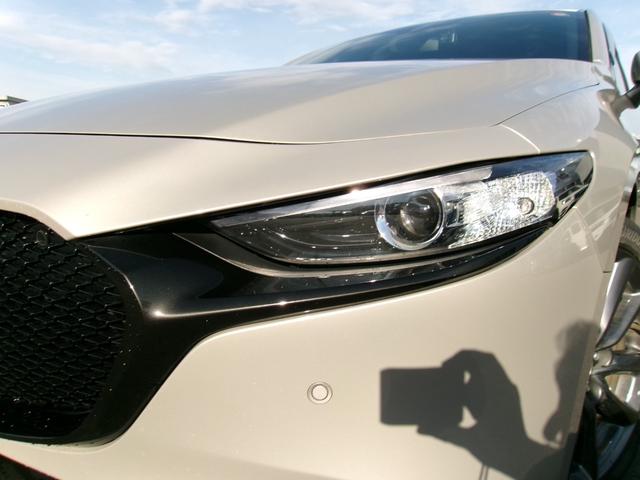 ＭＡＺＤＡ３ファストバック １５Ｓツーリング　マツダコネクトナビ　ＴＶ　３６０カメラ　ＬＥＤヘッドライト　アダクティブクルーズ　Ｂｌｕｅｔｏｏｔｈ接続　前後ドラレコ　ワンオーナー　禁煙車（15枚目）