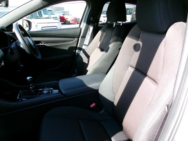 ＭＡＺＤＡ３ファストバック １５Ｓツーリング　マツダコネクトナビ　ＴＶ　３６０カメラ　ＬＥＤヘッドライト　アダクティブクルーズ　Ｂｌｕｅｔｏｏｔｈ接続　前後ドラレコ　ワンオーナー　禁煙車（35枚目）