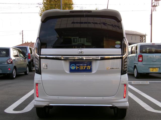 Ｎ－ＢＯＸカスタム Ｌターボ　８インチインターナビ　バックカメラ　ナビ連動ドラレコ前後　ＡＣＣ　ホンダセンシング　ＬＥＤオートライト　Ｄ・Ｎ席シートヒーター　ホンダセンシング　両側電動ドア　ワンオーナー（7枚目）