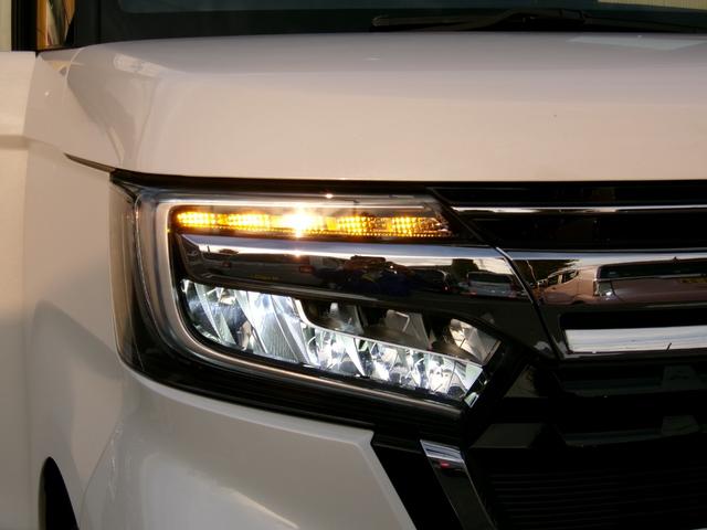 Ｎ－ＢＯＸカスタム Ｌターボ　８インチインターナビ　バックカメラ　ナビ連動ドラレコ前後　ＡＣＣ　ホンダセンシング　ＬＥＤオートライト　Ｄ・Ｎ席シートヒーター　ホンダセンシング　両側電動ドア　ワンオーナー（14枚目）