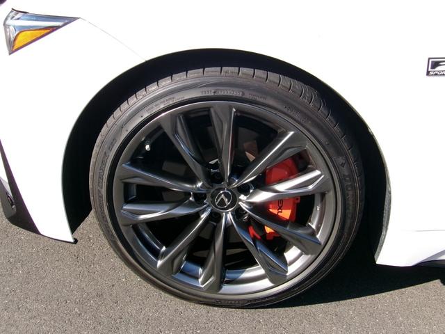 ＩＳ ＩＳ３００ｈ　Ｆスポーツ　軽度雹害車　レッドレザーシート　シートヒーター　ステアリングヒーター　マルチビューモニター　フロントドライブレコーダー（3枚目）