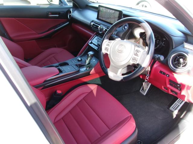 ＩＳ ＩＳ３００ｈ　Ｆスポーツ　軽度雹害車　レッドレザーシート　シートヒーター　ステアリングヒーター　マルチビューモニター　フロントドライブレコーダー（27枚目）